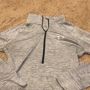 Under Armour Heathered Gray Quarter-Zip Top